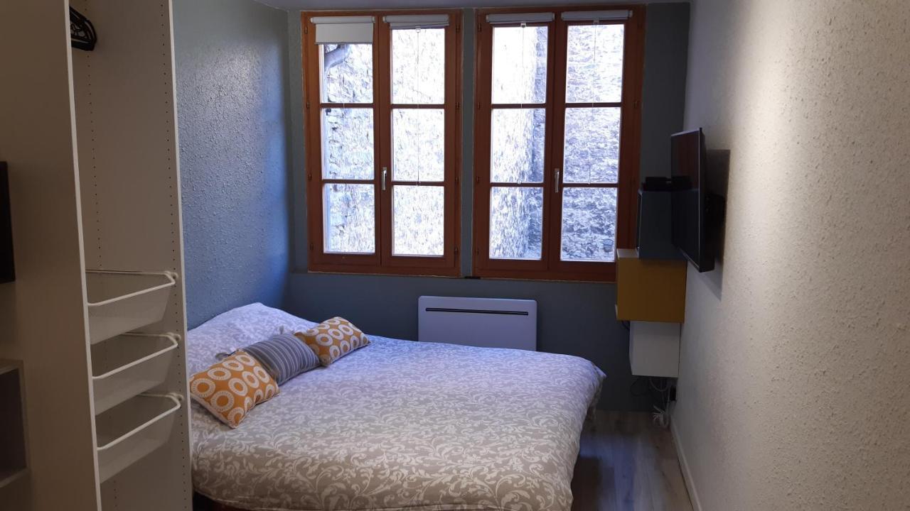 Studio 302 Au 15 Rue Battant A Besancon Bagian luar foto
